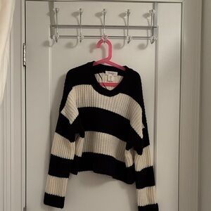Altard State Black and white crop sweater